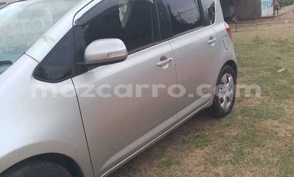 Comprar Usado Toyota Ractis Prata Carro em Maputo em Maputo Comprar Usado Toyota Ractis Prata Carro em Maputo em Maputo