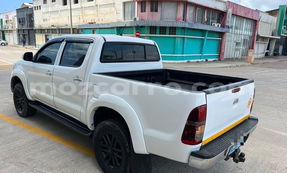 Buy New Toyota Hilux White Car in Maputo in Maputo Buy New Toyota Hilux White Car in Maputo in Maputo