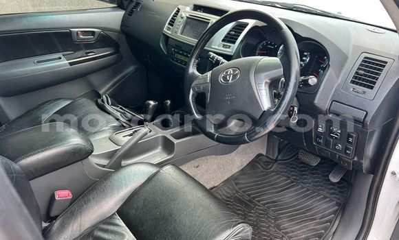 Buy New Toyota Hilux White Car in Maputo in Maputo Buy New Toyota Hilux White Car in Maputo in Maputo