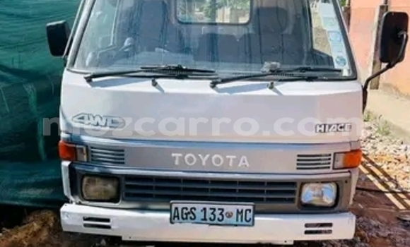 Nunua Ilio tumika Toyota Hiace Nyeupe Gari ndani ya Maputo nchini Maputo Nunua Ilio tumika Toyota Hiace Nyeupe Gari ndani ya Maputo nchini Maputo