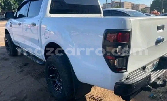 Tenga Tsaru Ford Ranger Chena Mota in Maputo in Maputo Tenga Tsaru Ford Ranger Chena Mota in Maputo in Maputo