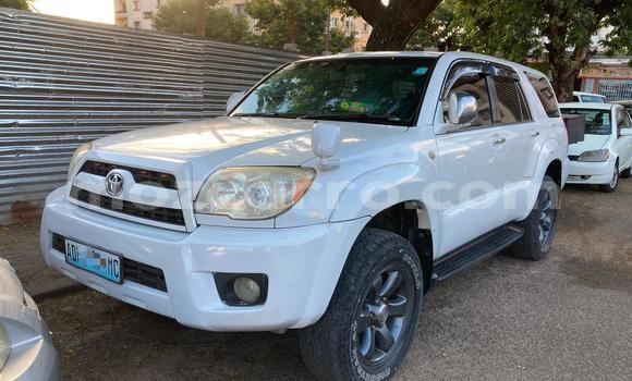 Tenga Tsaru Toyota Surf Chena Mota in Maputo in Maputo Tenga Tsaru Toyota Surf Chena Mota in Maputo in Maputo