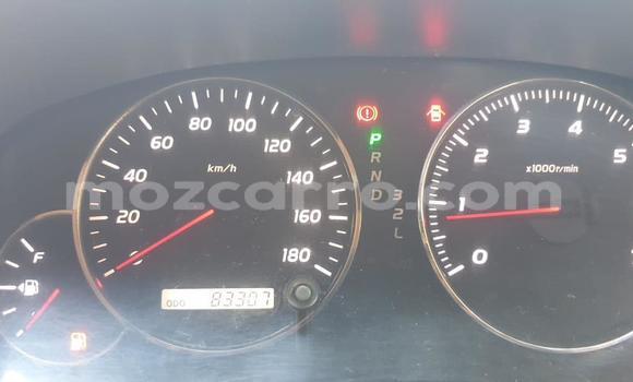 Nunua Ilio tumika Toyota Land Cruiser Prado Nyeupe Gari ndani ya Maputo nchini Maputo Nunua Ilio tumika Toyota Land Cruiser Prado Nyeupe Gari ndani ya Maputo nchini Maputo