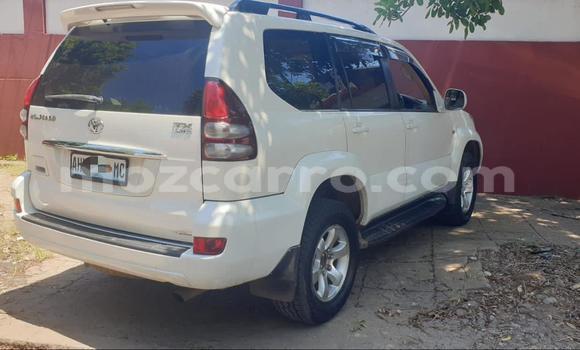 Nunua Ilio tumika Toyota Land Cruiser Prado Nyeupe Gari ndani ya Maputo nchini Maputo Nunua Ilio tumika Toyota Land Cruiser Prado Nyeupe Gari ndani ya Maputo nchini Maputo
