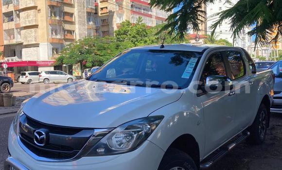 Tenga Tsaru Mazda BT-50 Chena Mota in Maputo in Maputo Tenga Tsaru Mazda BT-50 Chena Mota in Maputo in Maputo