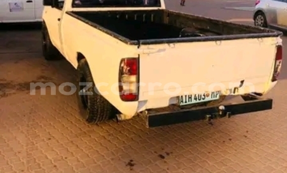 Buy Used Nissan Hardbody White Car in Maputo in Maputo Buy Used Nissan Hardbody White Car in Maputo in Maputo
