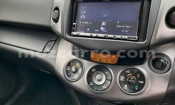 Comprar Usado Toyota RAV4 Branco Carro em Maputo em Maputo Comprar Usado Toyota RAV4 Branco Carro em Maputo em Maputo