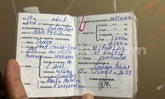 Nunua Ilio tumika Toyota Hilux Nyekundu Gari ndani ya Maputo nchini Maputo Nunua Ilio tumika Toyota Hilux Nyekundu Gari ndani ya Maputo nchini Maputo