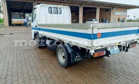 Tenga Tsaru Mitsubishi i Chena Mota in Maputo in Maputo Tenga Tsaru Mitsubishi i Chena Mota in Maputo in Maputo