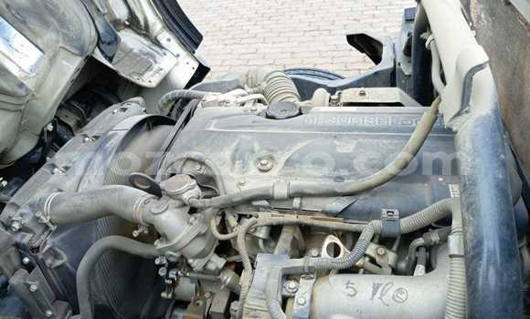 Tenga Tsaru Mitsubishi i Chena Mota in Maputo in Maputo Tenga Tsaru Mitsubishi i Chena Mota in Maputo in Maputo