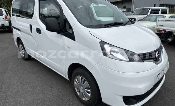 Nunua Ilio tumika Nissan NV200 Nyeupe Gari ndani ya Maputo nchini Maputo