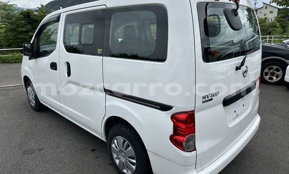 Nunua Ilio tumika Nissan NV200 Nyeupe Gari ndani ya Maputo nchini Maputo Nunua Ilio tumika Nissan NV200 Nyeupe Gari ndani ya Maputo nchini Maputo