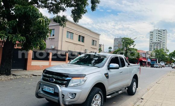 Nunua Ilio tumika Ford Ranger Fedha Gari ndani ya Maputo nchini Maputo