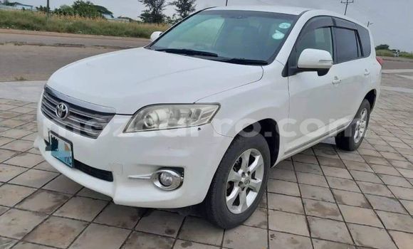 Comprar Usado Toyota Vanguard De outros Carro em Maputo em Maputo