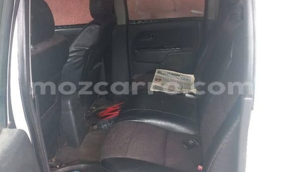 Comprar Usado Isuzu KB De outros Carro em Maputo em Maputo