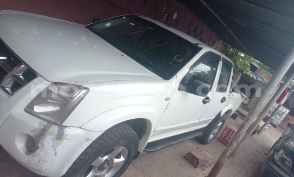 Buy Used Isuzu KB Other Car in Maputo in Maputo Buy Used Isuzu KB Other Car in Maputo in Maputo