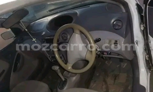 Nunua Ilio tumika Toyota Platz Nyingine Gari ndani ya Maputo nchini Maputo Nunua Ilio tumika Toyota Platz Nyingine Gari ndani ya Maputo nchini Maputo