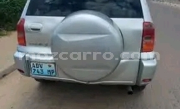 Comprar Usado Toyota RAV4 De outros Carro em Maputo em Maputo Comprar Usado Toyota RAV4 De outros Carro em Maputo em Maputo
