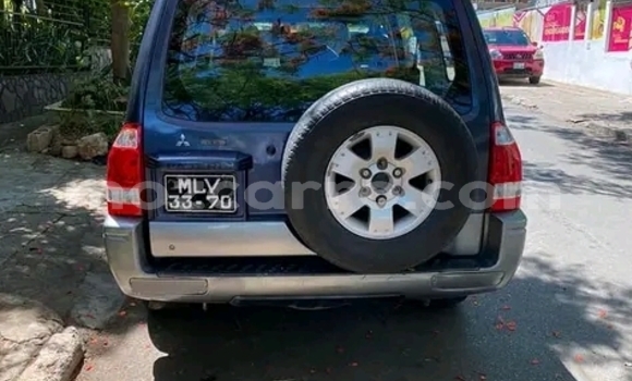Nunua Ilio tumika Mitsubishi Pajero Bluu Gari ndani ya Maputo nchini Maputo Nunua Ilio tumika Mitsubishi Pajero Bluu Gari ndani ya Maputo nchini Maputo