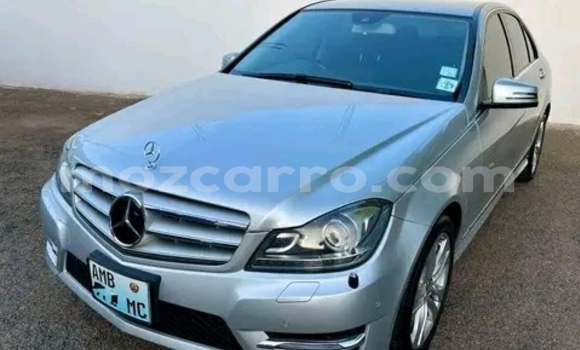 Nunua Ilio tumika Mercedes-Benz C180 COUPE Nyingine Gari ndani ya Maputo nchini Maputo Nunua Ilio tumika Mercedes-Benz C180 COUPE Nyingine Gari ndani ya Maputo nchini Maputo