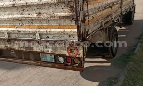 Buy Used Toyota 4Runner White Car in Maputo in Maputo Buy Used Toyota 4Runner White Car in Maputo in Maputo