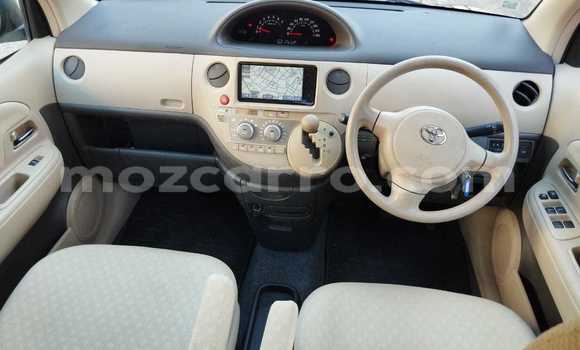 Comprar Usado Toyota Sienta Azul Carro em Maputo em Maputo Comprar Usado Toyota Sienta Azul Carro em Maputo em Maputo