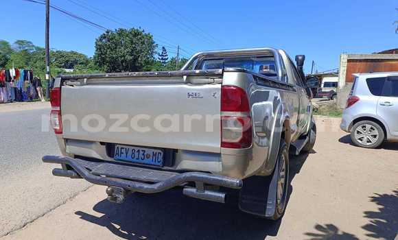 Comprar Usado Toyota Hilux Castanho Carro em Maputo em Maputo Comprar Usado Toyota Hilux Castanho Carro em Maputo em Maputo