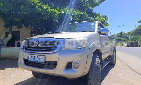 Comprar Usado Toyota Hilux Castanho Carro em Maputo em Maputo Comprar Usado Toyota Hilux Castanho Carro em Maputo em Maputo
