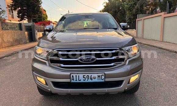 Buy Used Ford Everest Brown Car in Maputo in Maputo Buy Used Ford Everest Brown Car in Maputo in Maputo