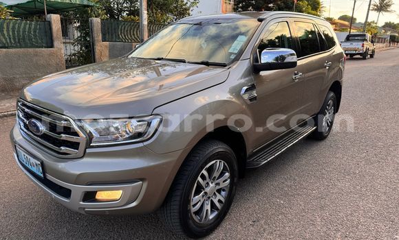 Buy Used Ford Everest Brown Car in Maputo in Maputo Buy Used Ford Everest Brown Car in Maputo in Maputo