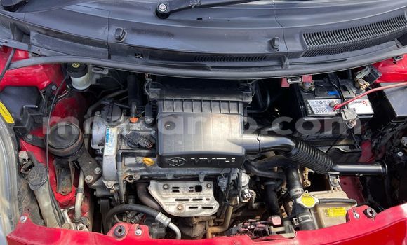 Comprar Novo Toyota Vitz Vermelho Carro em Maputo em Maputo Comprar Novo Toyota Vitz Vermelho Carro em Maputo em Maputo