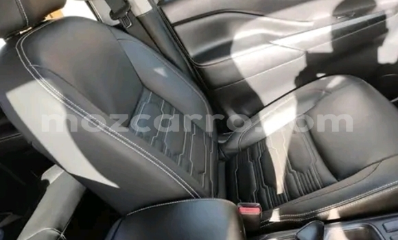 Nunua Ilio tumika Nissan Navara Nyingine Gari ndani ya Maputo nchini Maputo Nunua Ilio tumika Nissan Navara Nyingine Gari ndani ya Maputo nchini Maputo