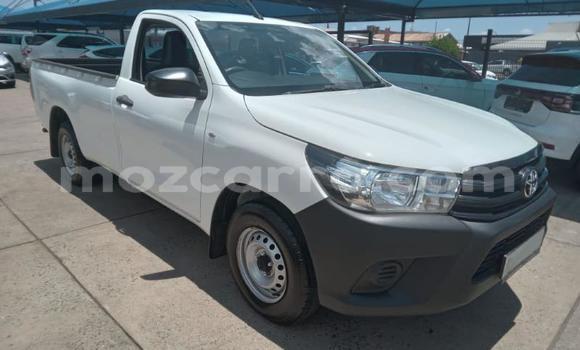 Comprar Usado Toyota Hilux Branco Carro em Maputo em Maputo Comprar Usado Toyota Hilux Branco Carro em Maputo em Maputo