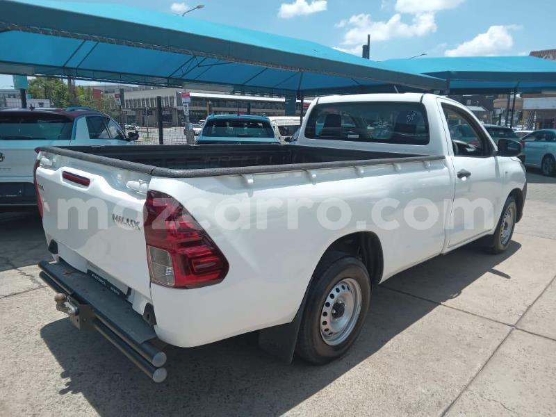 Big with watermark toyota hilux maputo maputo 20301