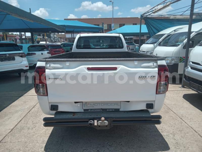 Big with watermark toyota hilux maputo maputo 20301