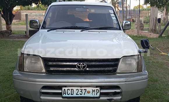 Comprar Usado Toyota Land Cruiser Prado Branco Carro em Maputo em Maputo Comprar Usado Toyota Land Cruiser Prado Branco Carro em Maputo em Maputo