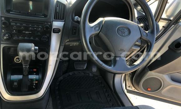 Nunua Ilio tumika Toyota Harrier Nyingine Gari ndani ya Maputo nchini Maputo Nunua Ilio tumika Toyota Harrier Nyingine Gari ndani ya Maputo nchini Maputo