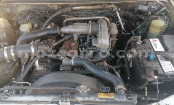 Comprar Usado Isuzu KB Branco Carro em Maputo em Maputo Comprar Usado Isuzu KB Branco Carro em Maputo em Maputo