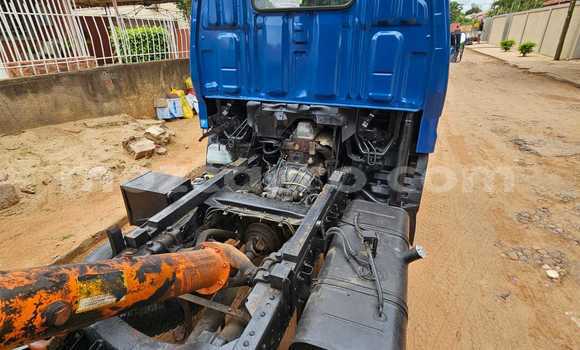 Comprar Usado Toyota Dyna Azul Carro em Maputo em Maputo Comprar Usado Toyota Dyna Azul Carro em Maputo em Maputo