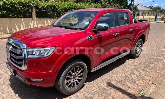 Tenga Itsva GMC Envoy Tsvuku Mota in Maputo in Maputo Tenga Itsva GMC Envoy Tsvuku Mota in Maputo in Maputo