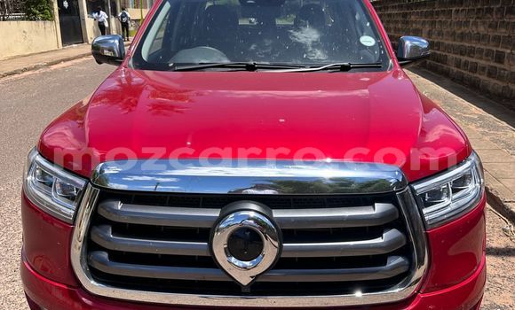 Tenga Itsva GMC Envoy Tsvuku Mota in Maputo in Maputo Tenga Itsva GMC Envoy Tsvuku Mota in Maputo in Maputo