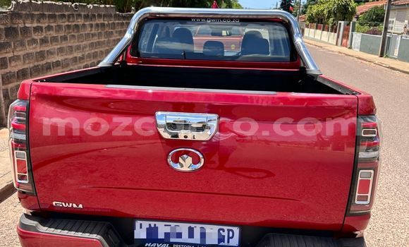 Tenga Itsva GMC Envoy Tsvuku Mota in Maputo in Maputo Tenga Itsva GMC Envoy Tsvuku Mota in Maputo in Maputo