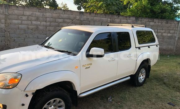 Tenga Tsaru Mazda BT-50 Chena Mota in Maputo in Maputo Tenga Tsaru Mazda BT-50 Chena Mota in Maputo in Maputo