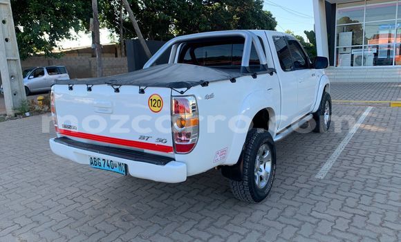 Buy Used Mazda BT-50 White Car in Maputo in Maputo Buy Used Mazda BT-50 White Car in Maputo in Maputo