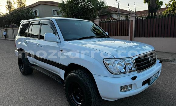 Comprar Usado Toyota Land Cruiser Branco Carro em Maputo em Maputo Comprar Usado Toyota Land Cruiser Branco Carro em Maputo em Maputo