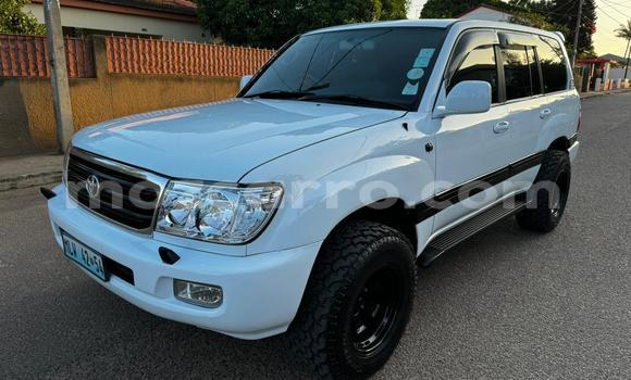 Tenga Tsaru Toyota Land Cruiser Chena Mota in Maputo in Maputo Tenga Tsaru Toyota Land Cruiser Chena Mota in Maputo in Maputo