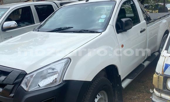 Tenga Tsaru Isuzu D-MAX Chena Mota in Maputo in Maputo