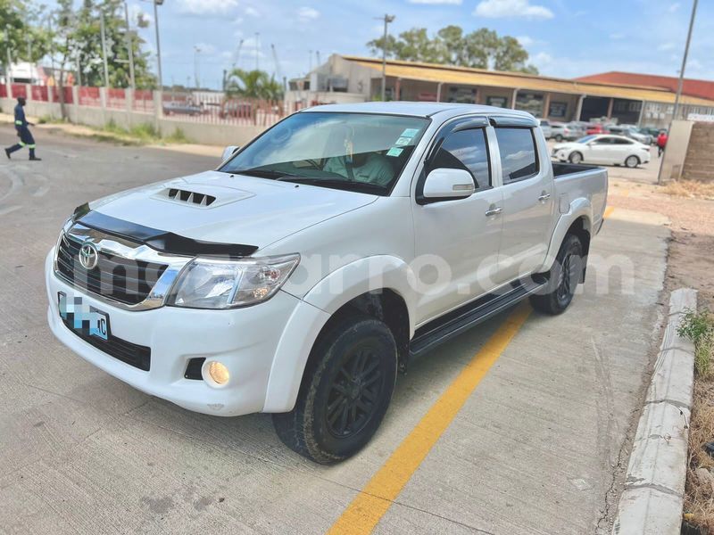 Big with watermark toyota hilux maputo maputo 20346