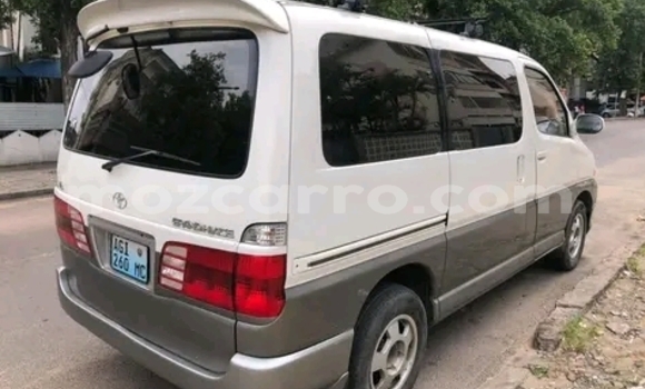 Tenga Tsaru Toyota Grand HiAce Chena Mota in Maputo in Maputo Tenga Tsaru Toyota Grand HiAce Chena Mota in Maputo in Maputo