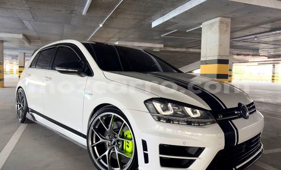 Nunua Ilio tumika Volkswagen Golf R Nyeupe Gari ndani ya Maputo nchini Maputo Nunua Ilio tumika Volkswagen Golf R Nyeupe Gari ndani ya Maputo nchini Maputo